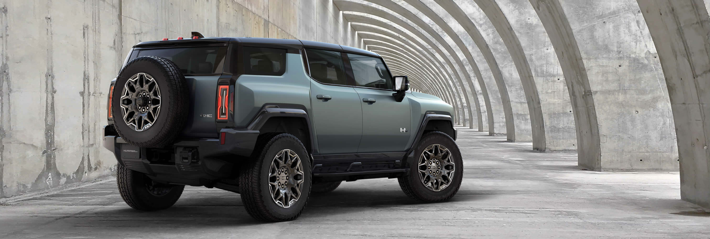 2020 GMC HUMMER EV Electric Truck Side Angle Exterior View
